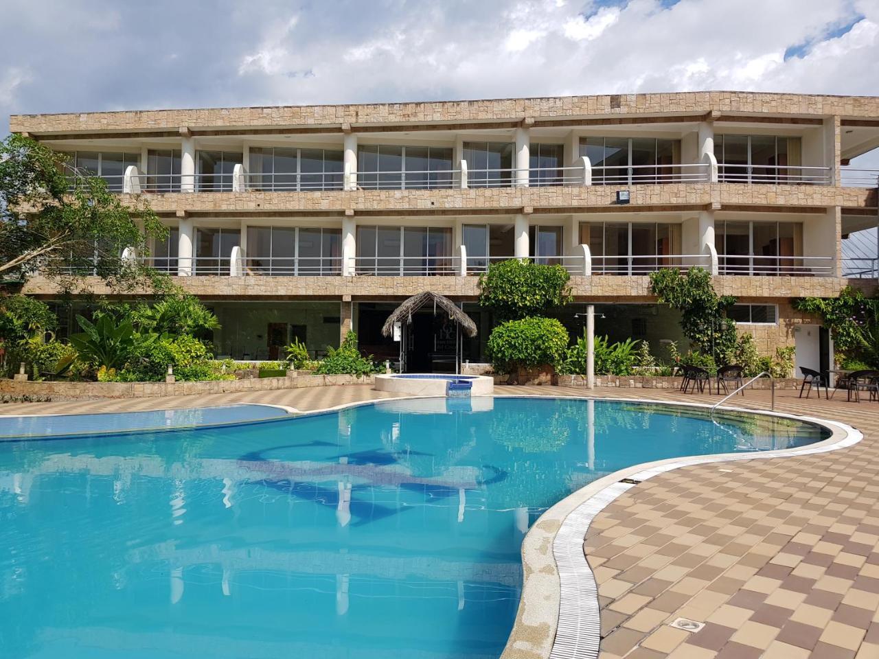 Gran Hotel De Lago - El Coca Puerto Francisco de Orellana Bagian luar foto